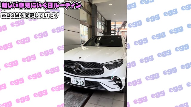 21歳のギャルモデル、約1000万円のベンツ納車　の画像