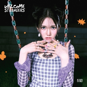 IS:SUE『Welcome Strangers ~2nd IS:SUE~』FC限定ソロジャケット盤（NANO）　ジャケット写真