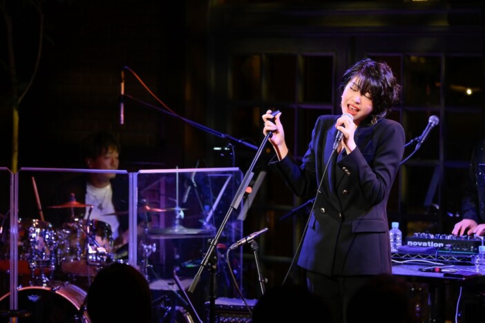 Little Black Dressが示した“ディーバ”としての存在感　誕生日前夜、BLUE NOTE PLACE公演を振り返る