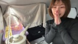 車中泊女子YouTuber、餃子とビールで晩酌→爆睡の画像