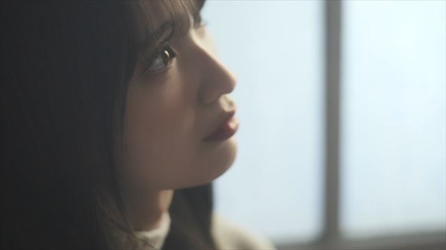 WHITE SCORPION、1stミニアルバムより「心が目を閉じる」MV公開　ALLYをフィーチャーしたソロMVに