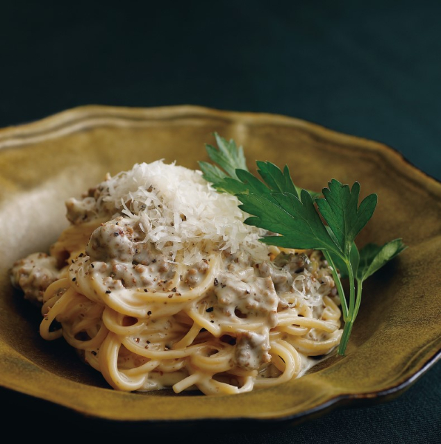 レシピ本『衝撃的においしいひき肉レシピ』の画像