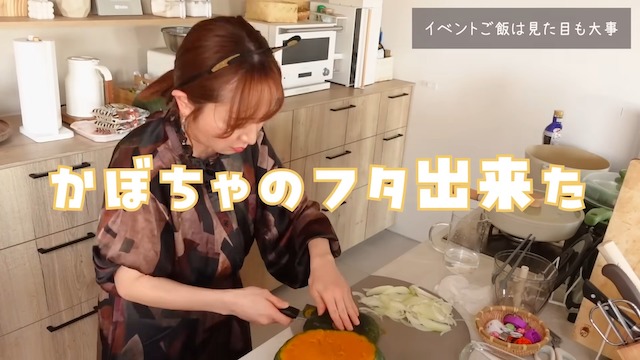 元モー娘。紺野あさ美、新居で豪華夕食作りの画像