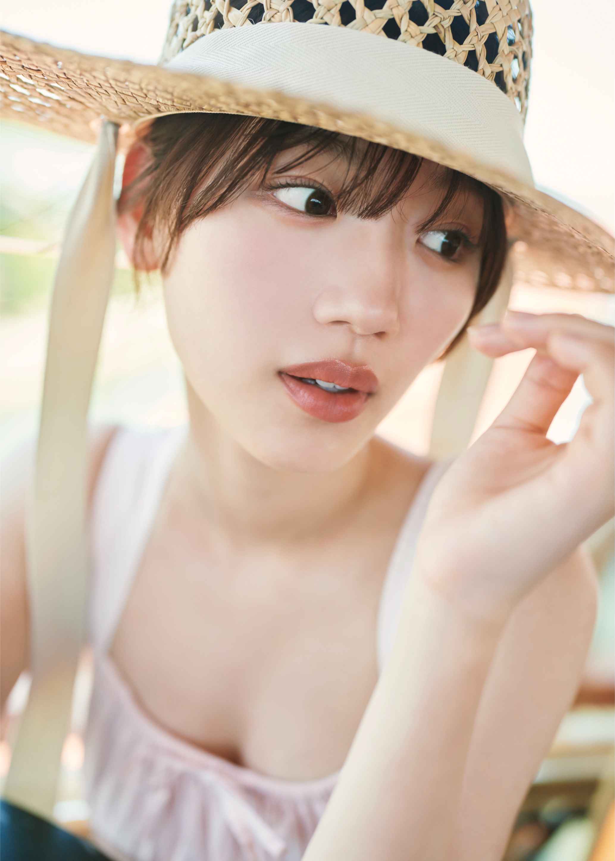 日向坂46・佐々木美玲　初写真集が話題の画像