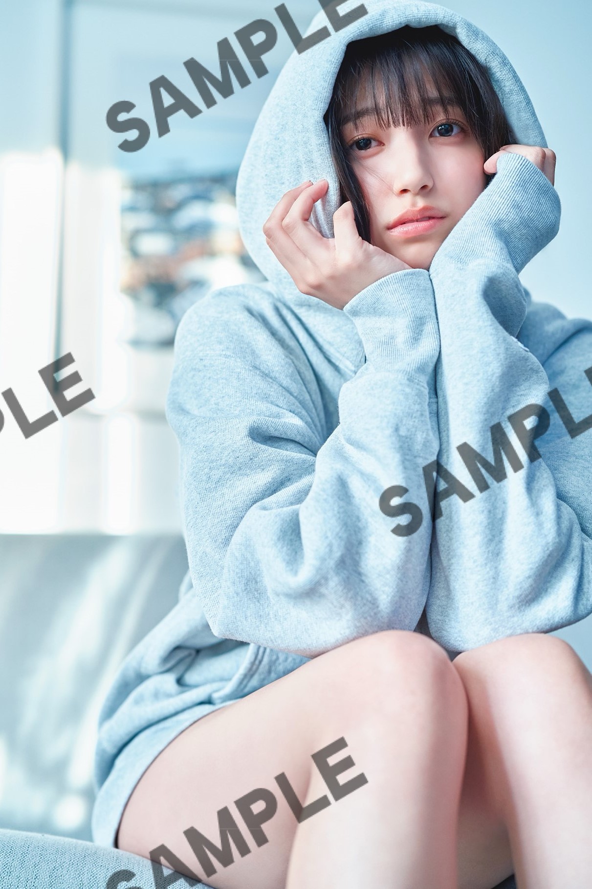 五百城茉央写真集『魔女の宅急便』イメージの画像