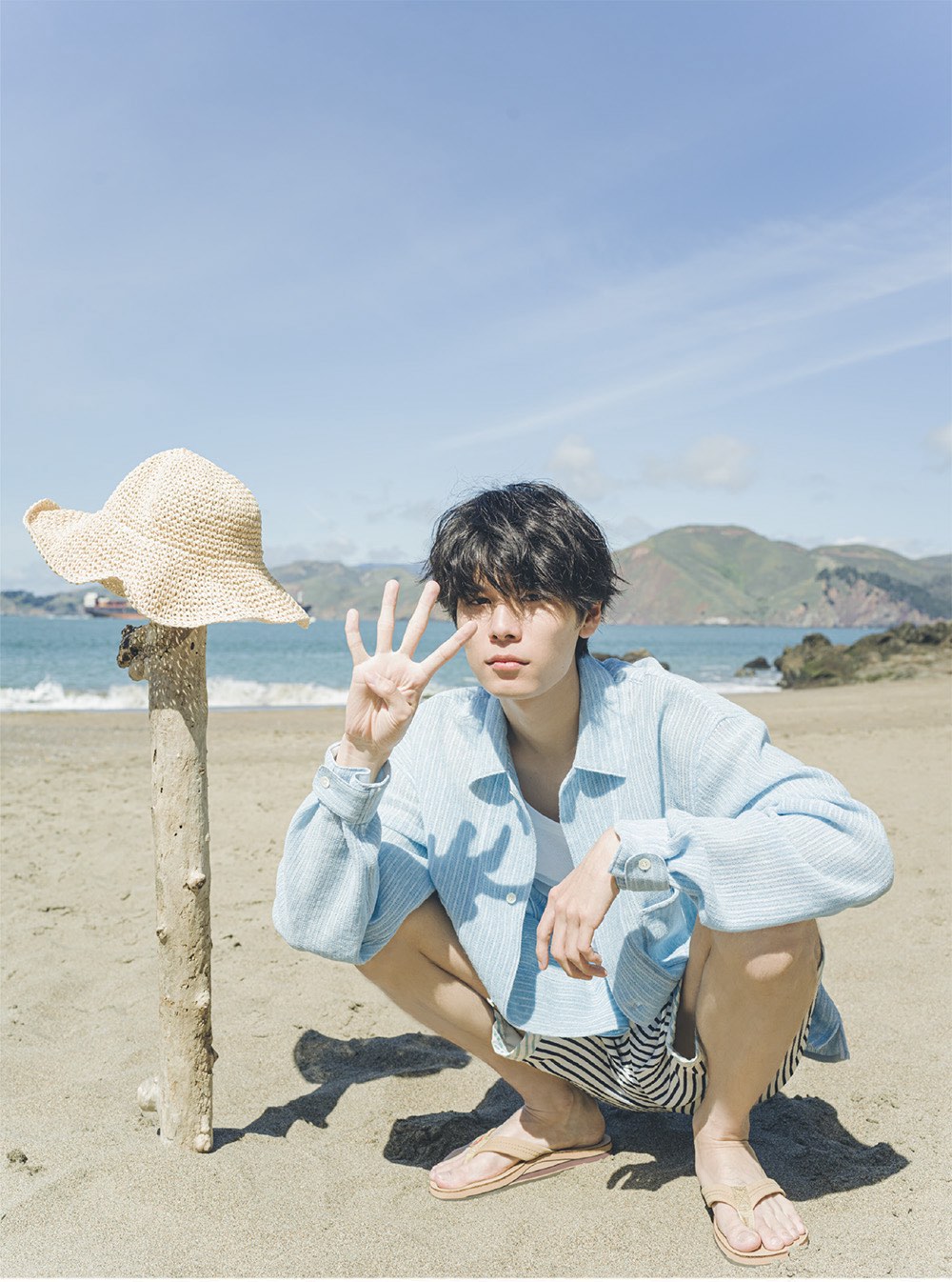 萩原利久、卓上カレンダー発売、パネル展もの画像