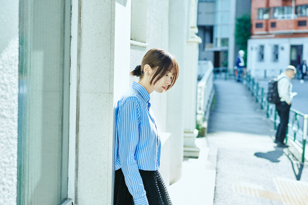 鳴海唯（写真＝梁瀬玉実）