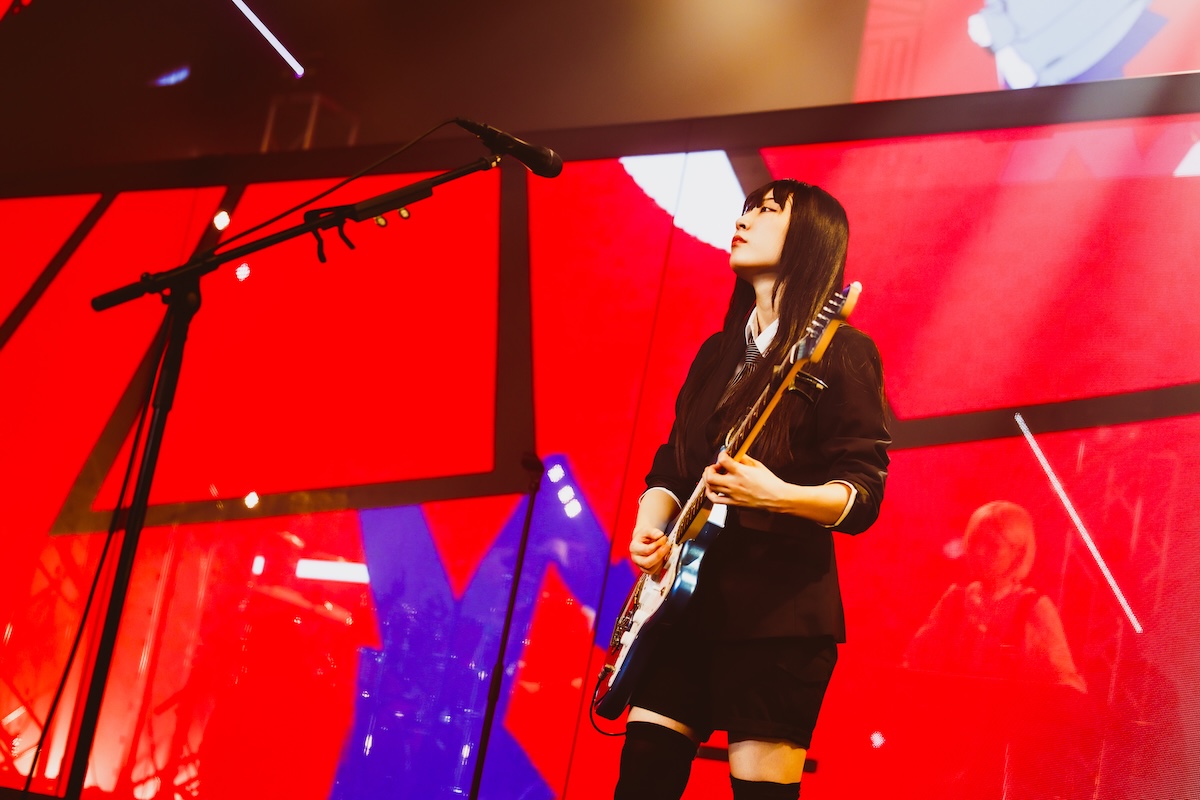 トゲナシトゲアリ『協奏の響』（撮影＝冨田味我）