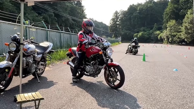 元AKB48平嶋夏海、カスタムバイクが“即損傷”　の画像