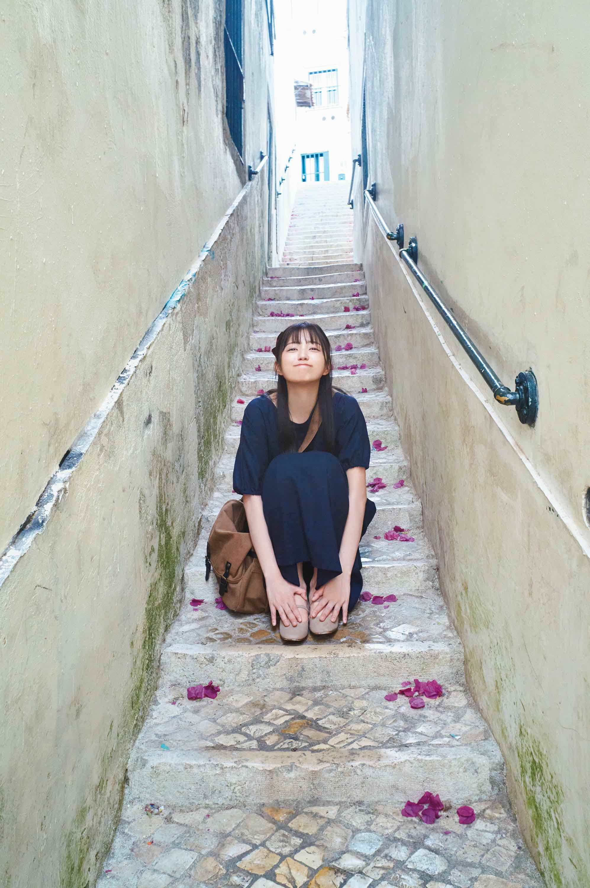 乃木坂46五百城茉央　裏表紙4パターン解禁の画像