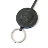 『P３R』コラボのアウターや長財布が登場の画像