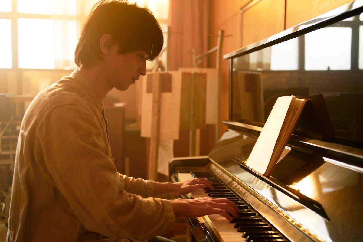 横浜流星、『片思い世界』でピアノに初挑戦