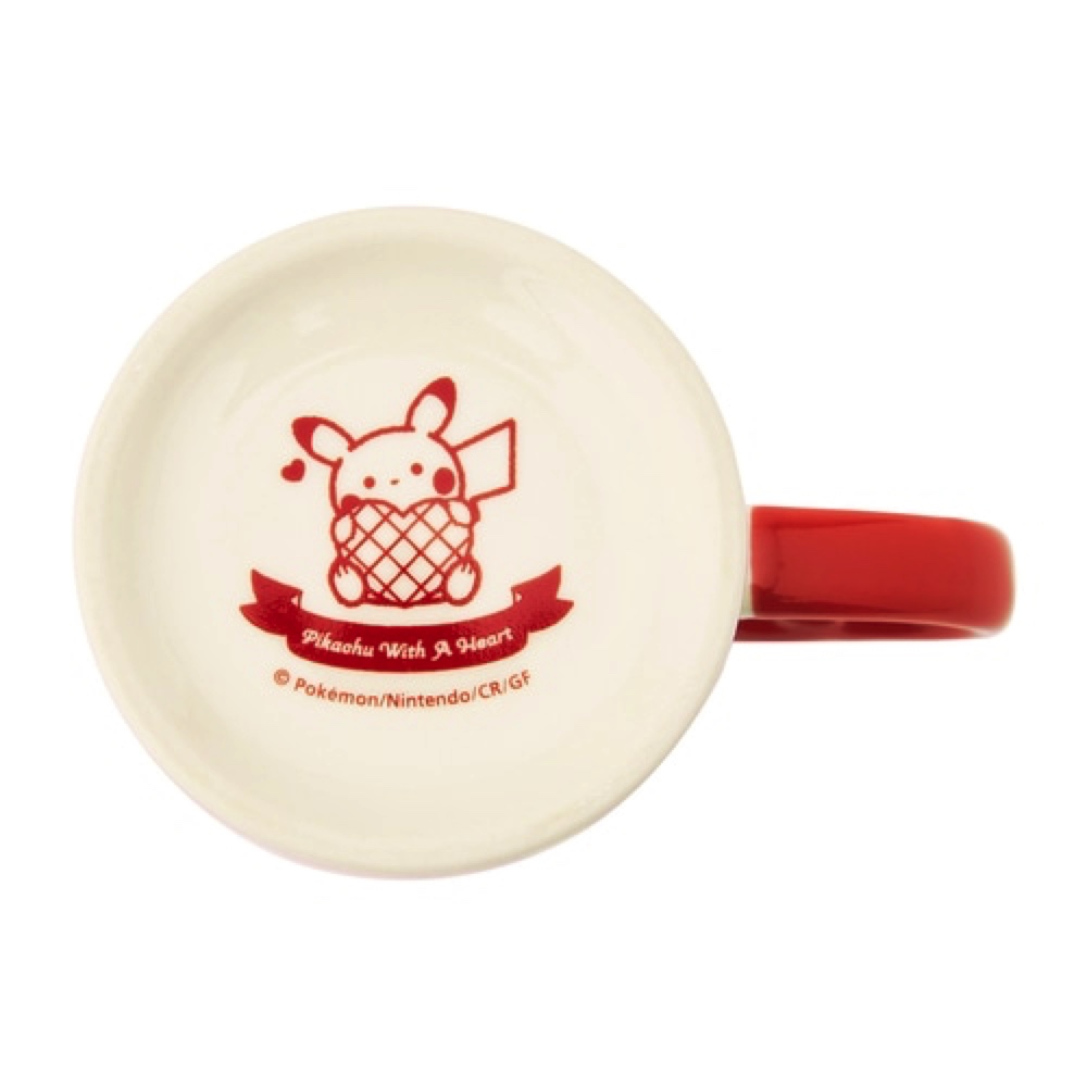 BIGハートがかわいいピカチュウグッズが登場の画像