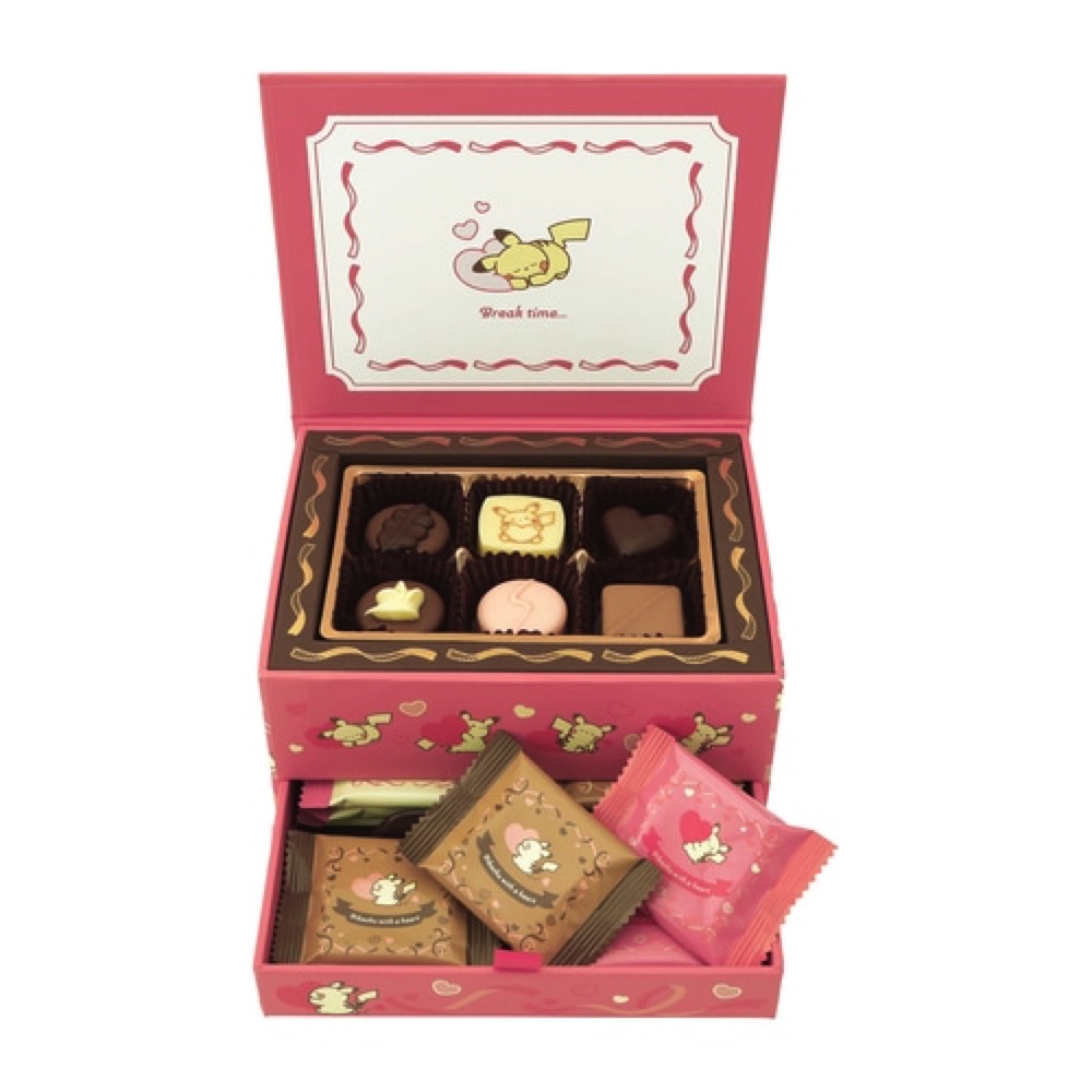 BIGハートがかわいいピカチュウグッズが登場の画像