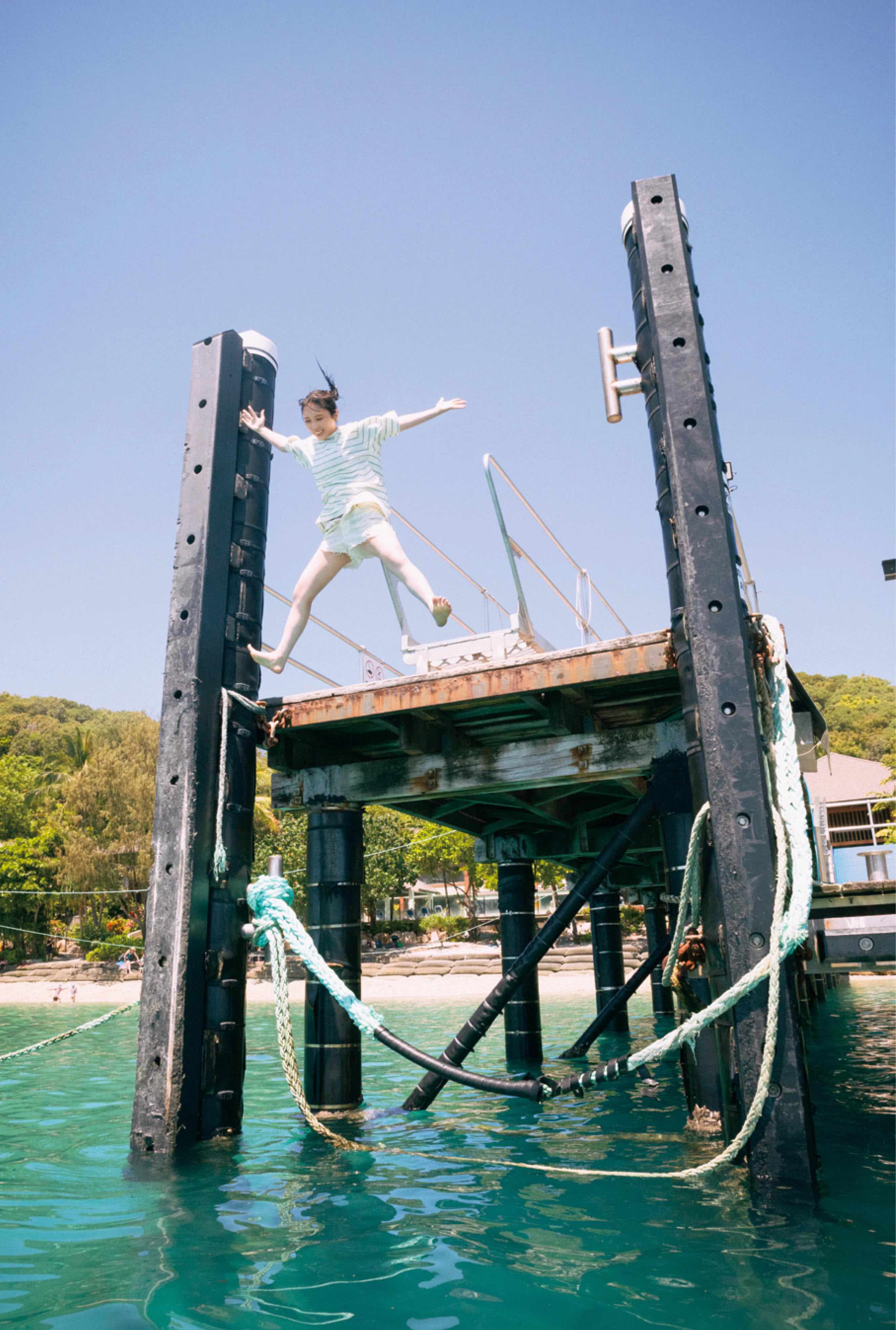 乃木坂46 与田祐希 3rd写真集裏表紙4種解禁の画像