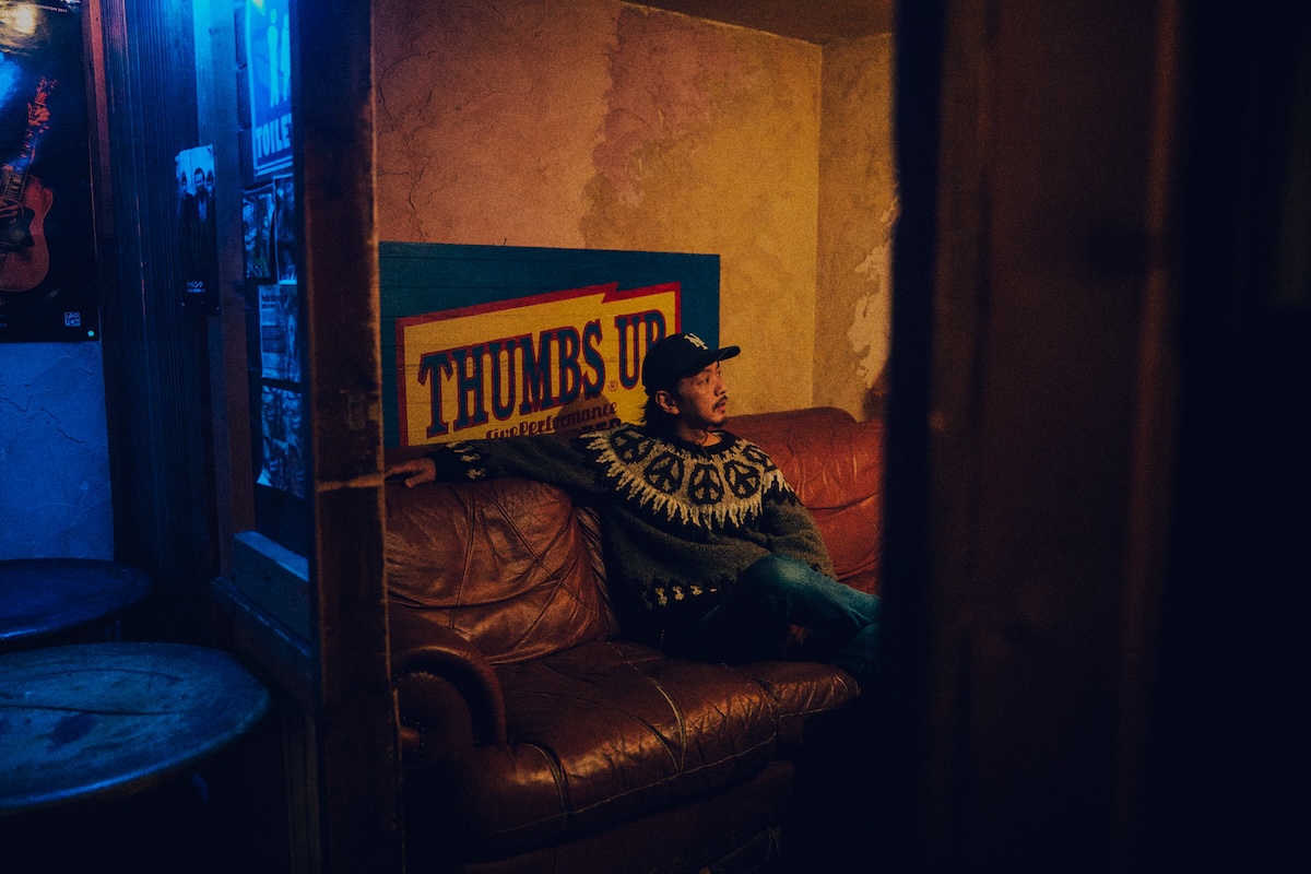 Caravanインタビュー写真（撮影＝西村満）