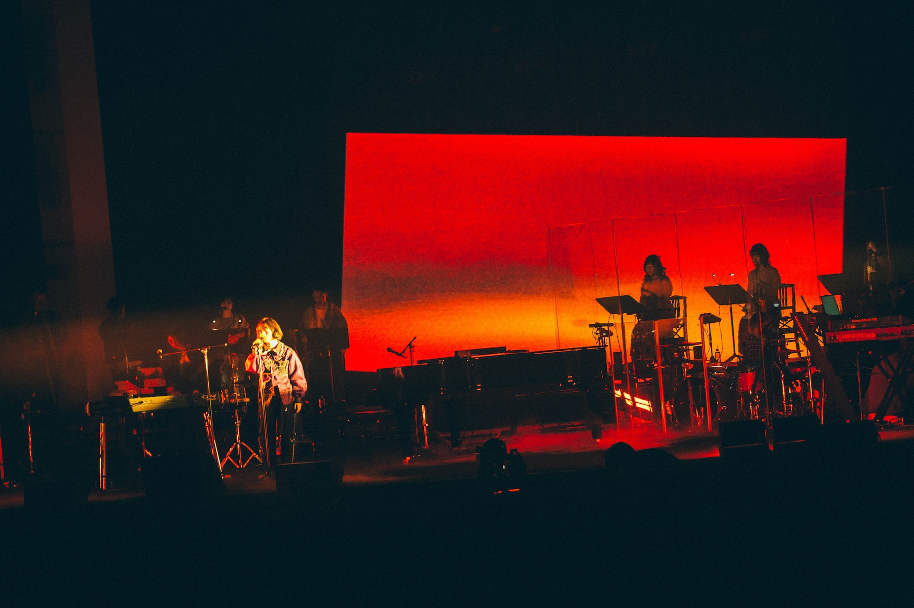 TOMOOライブ写真（撮影＝Kana Tarumi）