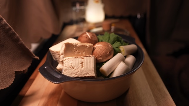 “おひとりさま”女性キャンパー、車中泊満喫の画像