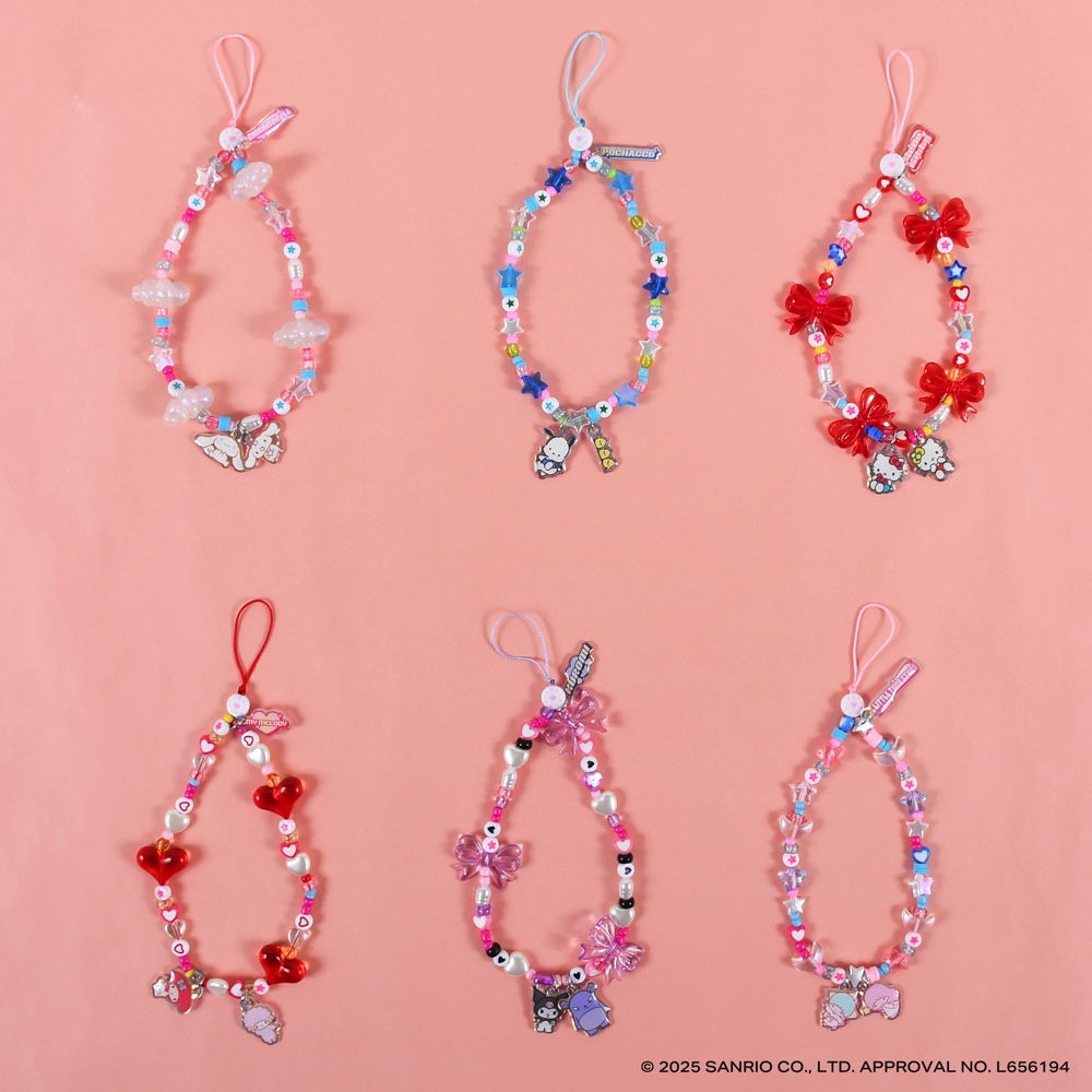 “Y2K感”あふれるサンリオのスマホグッズの画像