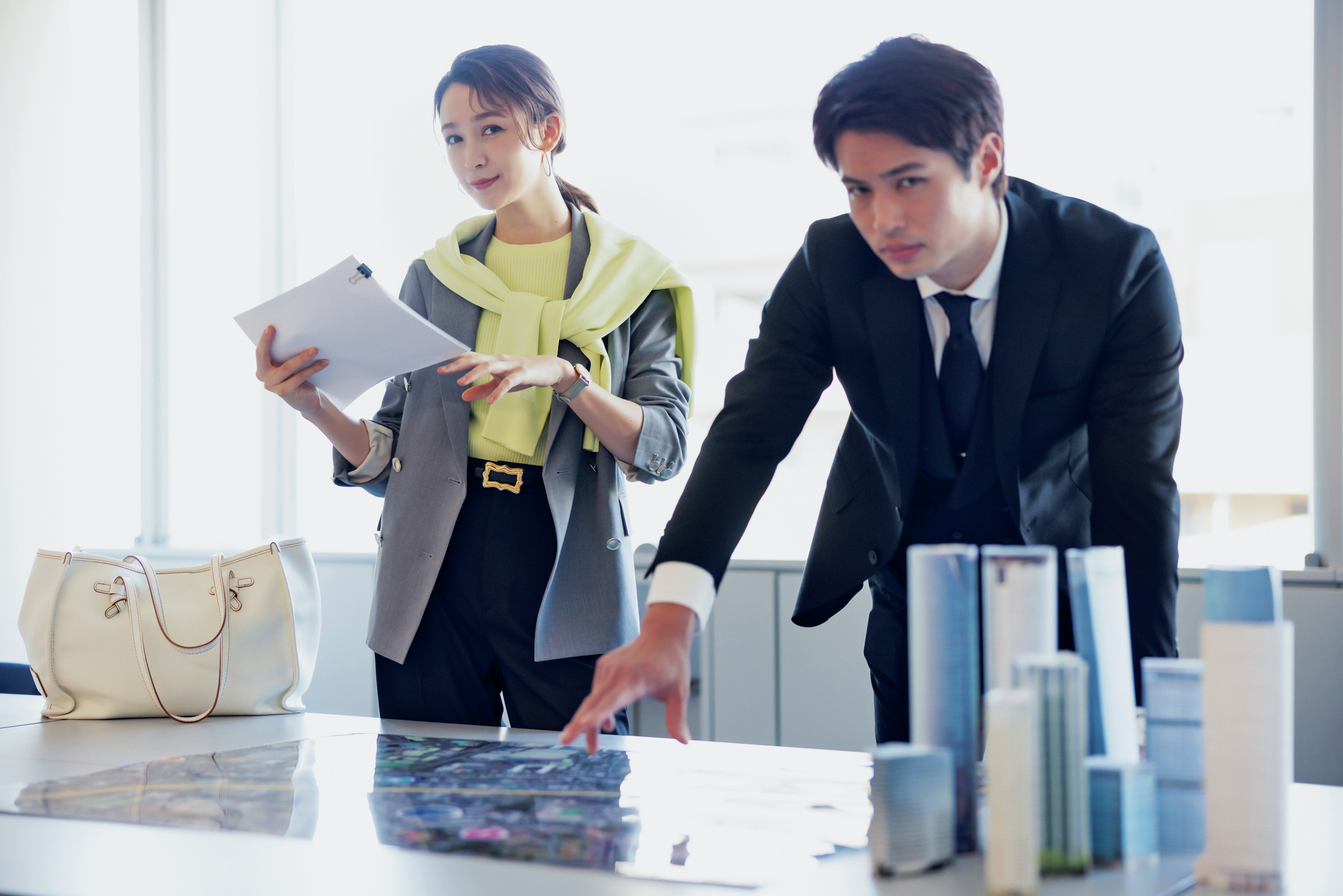 SixTONES・松村北斗が“プロポーズ姿”を披露の画像