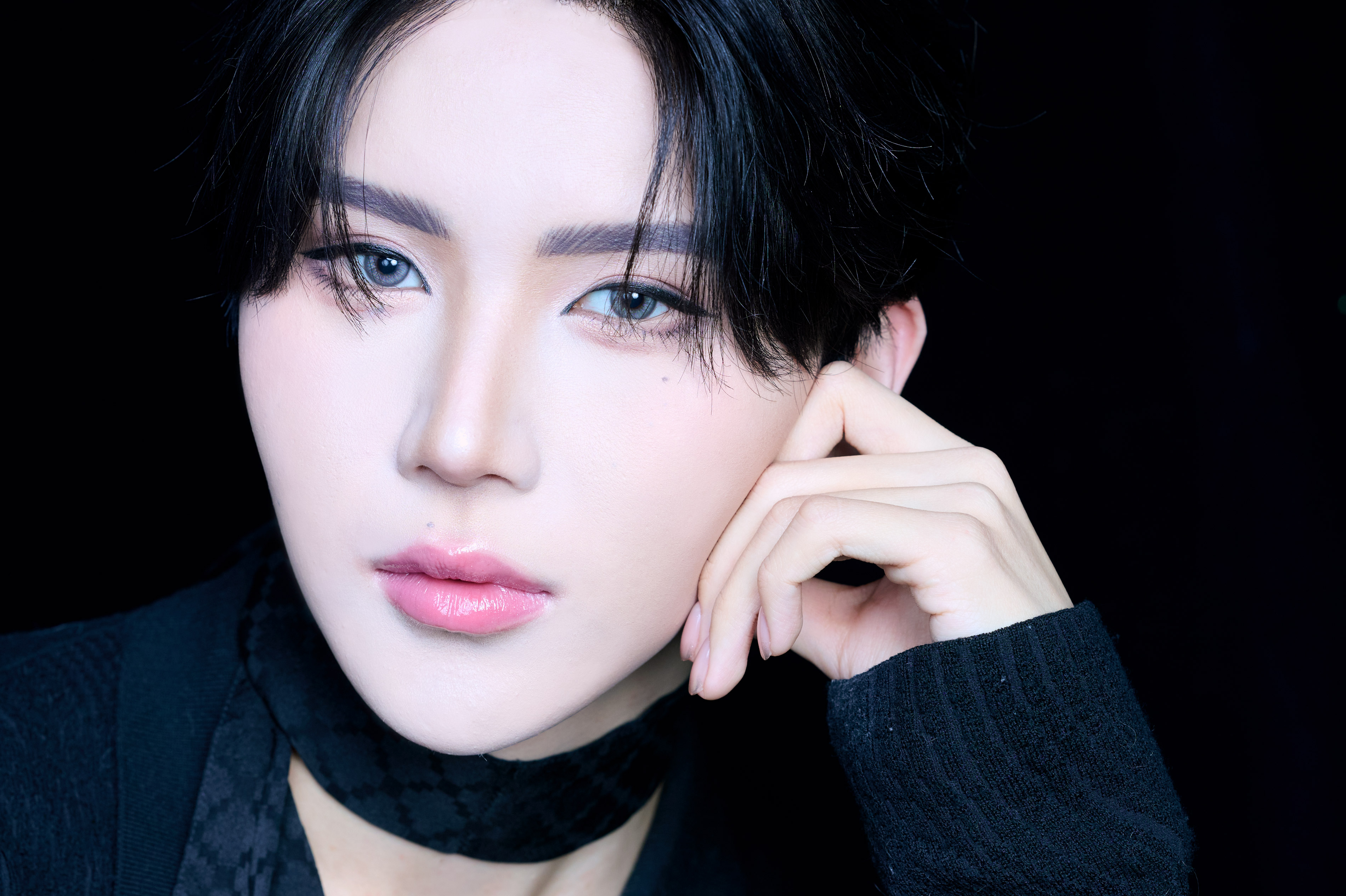 GYUTAE 初写真集『FULL MOON』刊行の画像