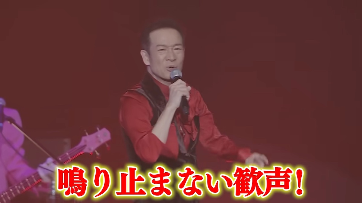 田原俊彦、名曲をノンストップで歌い続ける