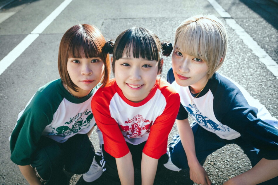 サバシスター、3rd EP『My girlfriend is PIZZA OF DEATH』リリース