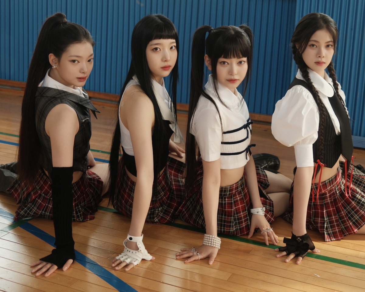 cosmosy、SMEKとレーベル契約締結