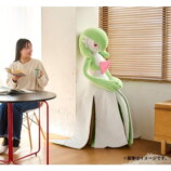 サーナイト等身大ぬいぐるみが登場の画像