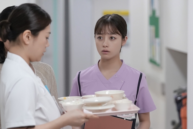 『おむすび』第90話、森下に意見する結の画像