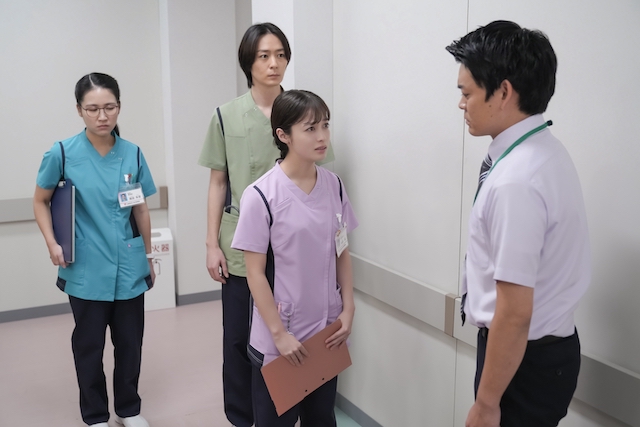 『おむすび』第90話、森下に意見する結の画像