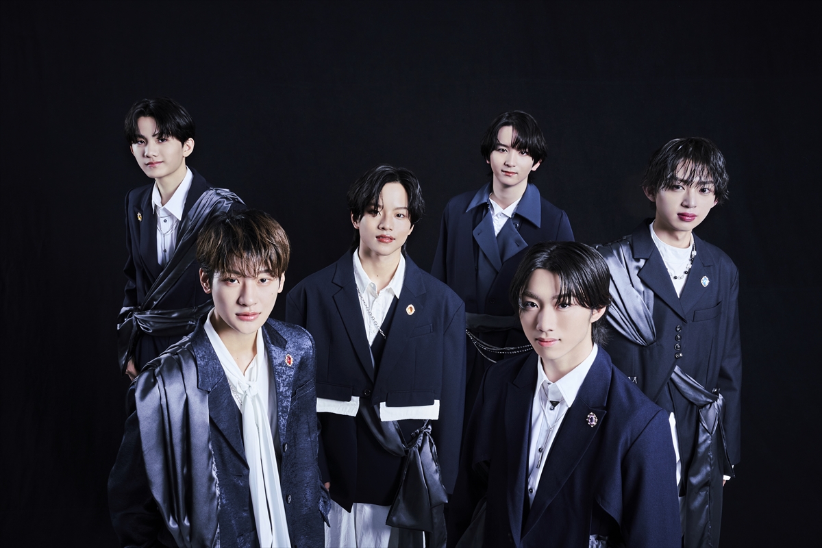 Lienel、1stアルバムジャケ写公開