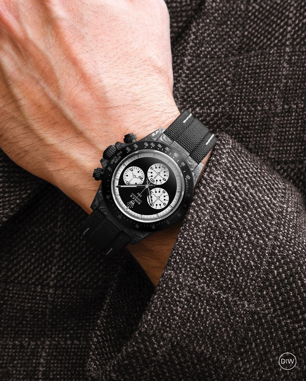 世界10本販売、ロレックス“カスタムモデル”の画像