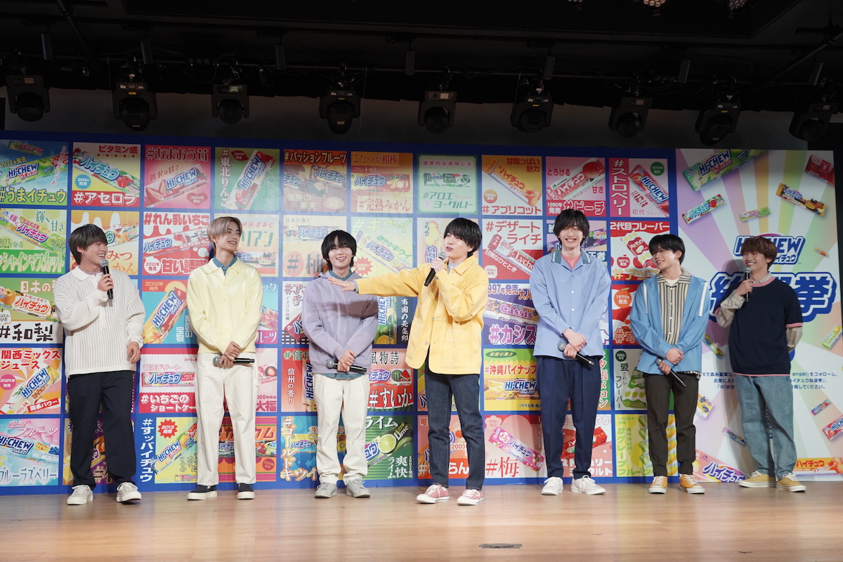 なにわ男子（撮影＝本 手）