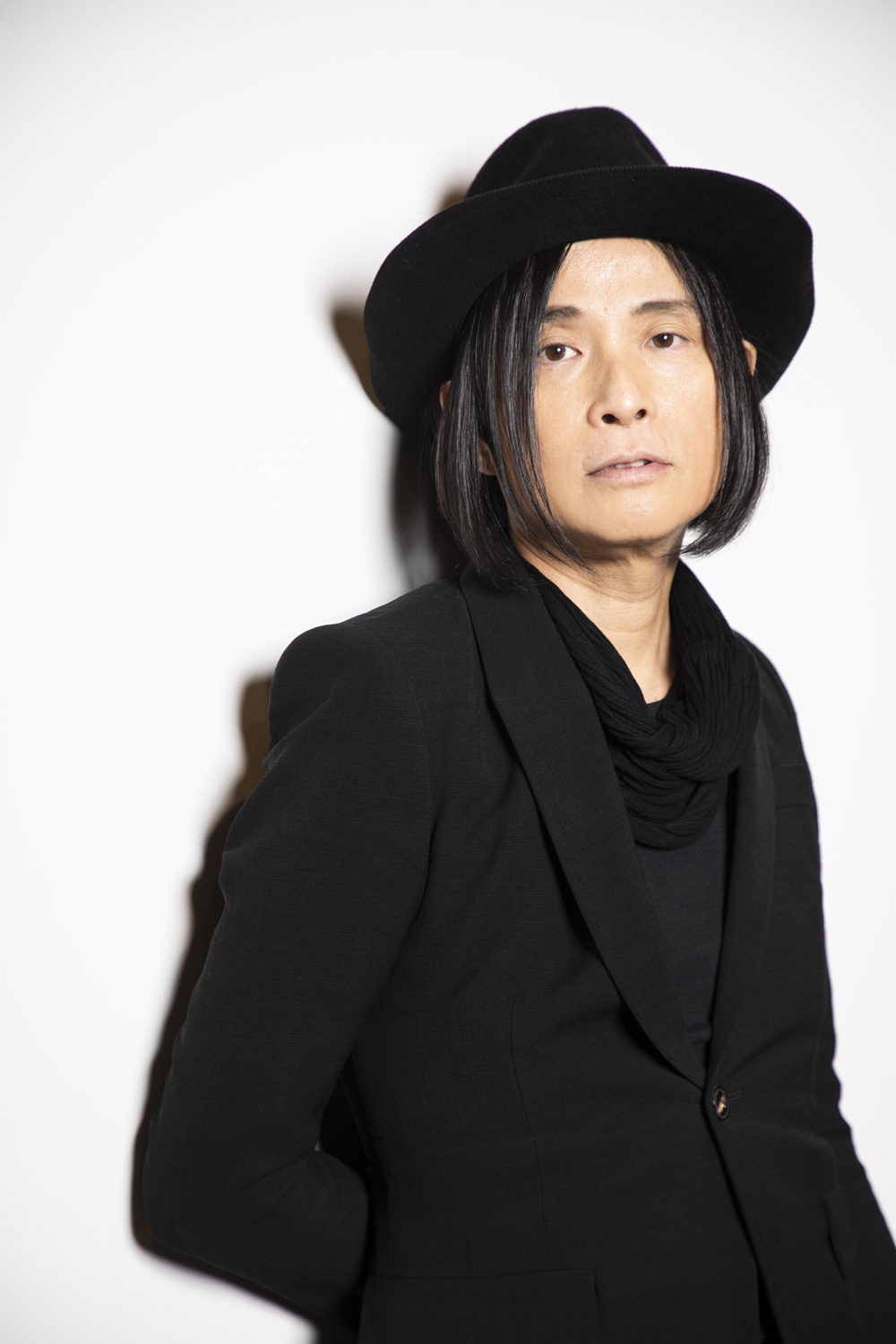 辻仁成『犬と生きる』発売前重版の画像