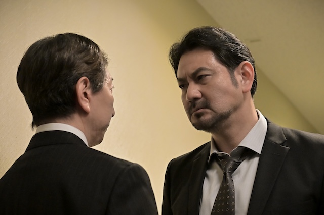 『クジャクのダンス』鳴川は味方なのか？の画像