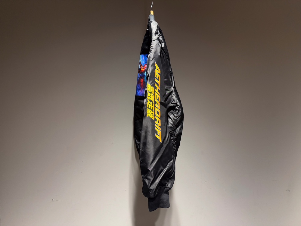 【読プレ】M:tGパック＆非売品ブルゾンを3名にの画像