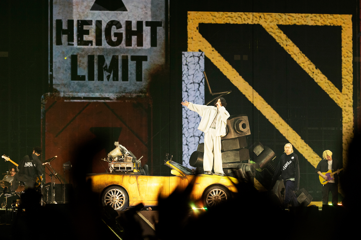 『米津玄師 2025 TOUR / JUNK』（撮影＝太田好治、鳥居洋介、ヤオタケシ、横山マサト）