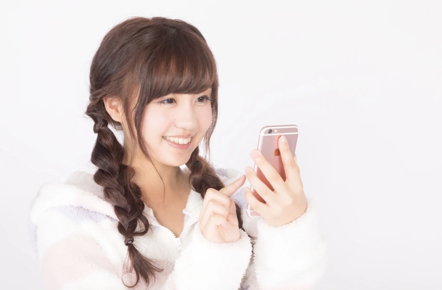 ショートドラマの人気の理由や背景を考える