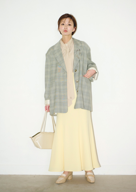 豪華モデルが表紙を飾る『andGIRL』春号発売の画像