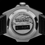 『鉄拳8』三島平八モデルの150本限定腕時計の画像