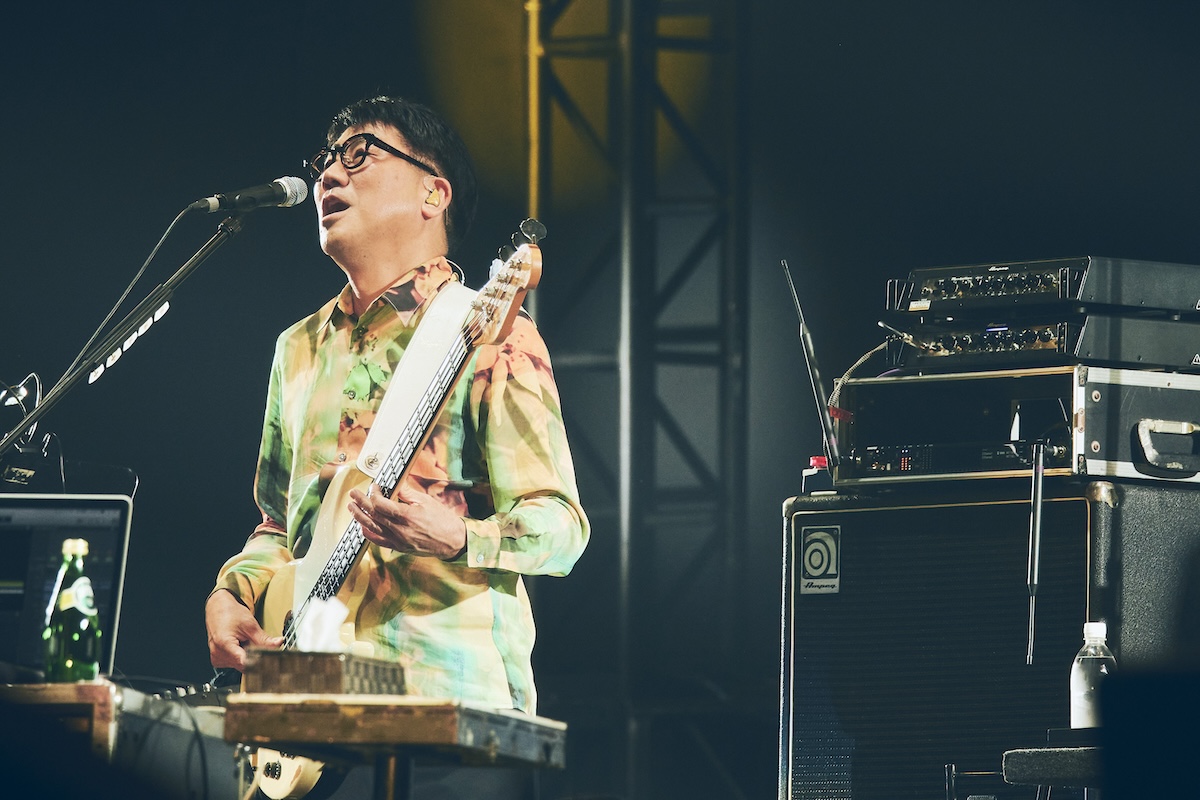 亀田誠治『ap bank fes ’25』ライブ写真（©ap bank）