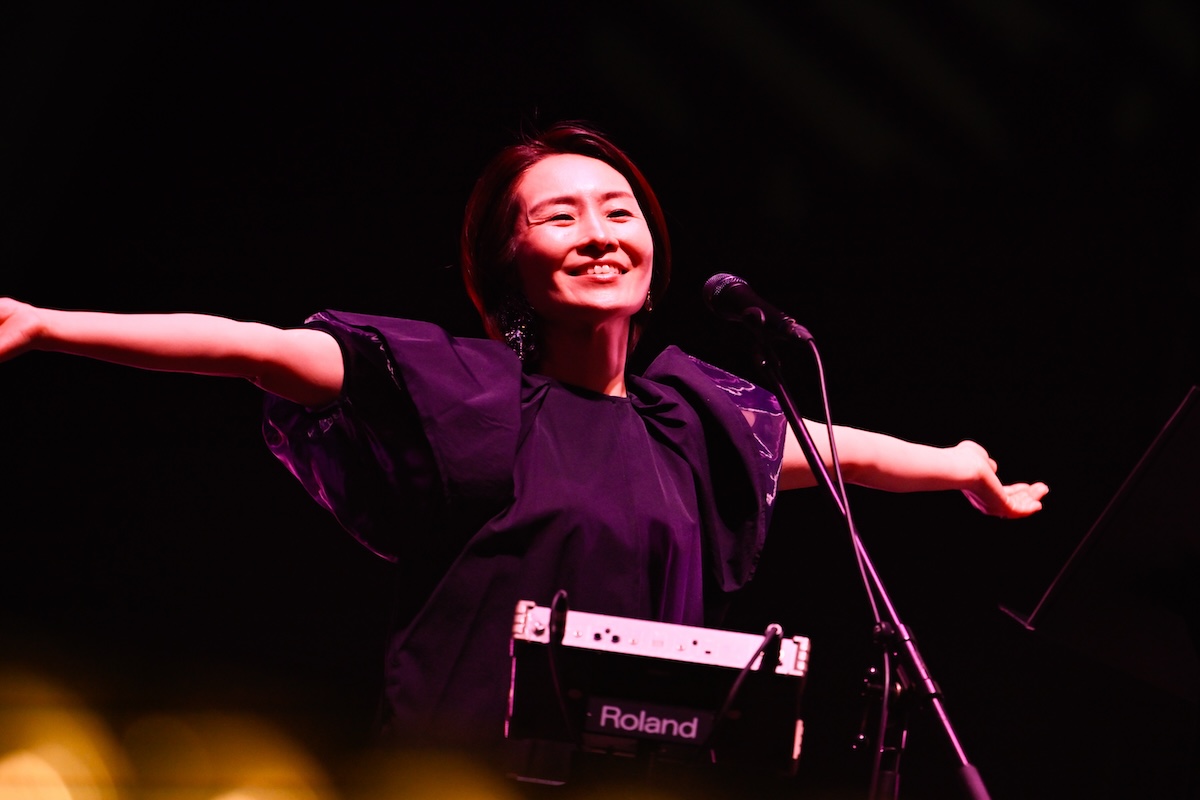 イシイモモコ『ap bank fes ’25』ライブ写真（©ap bank）