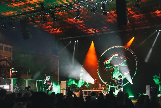 HYPNOSIS THERAPY　ライブ写真