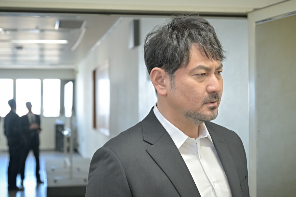 『クジャクのダンス』明らかに怪しい赤沢家