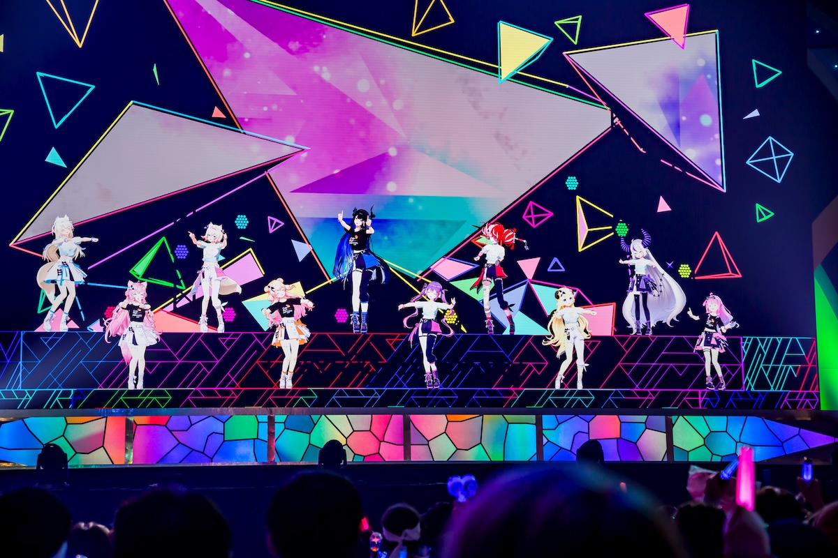 『hololive 6th fes. Color Rise Harmony』© 2016 COVER Corp.