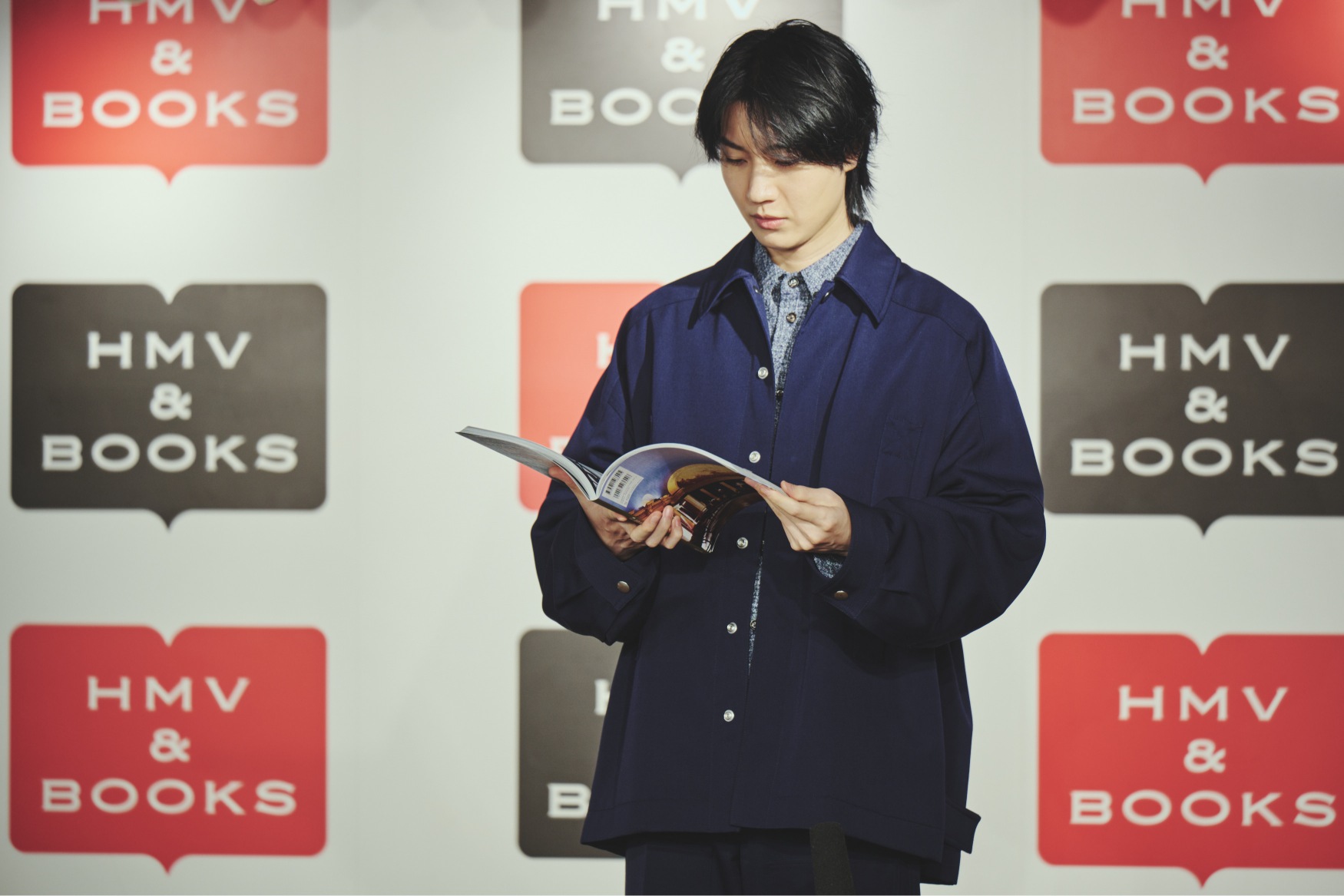 桜田通3rd写真集『33』独占インタビューの画像