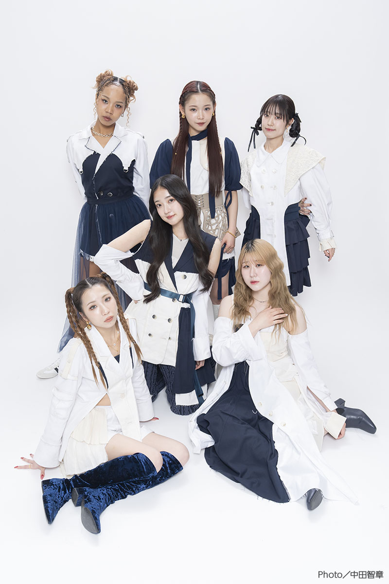 「N/A」＆「Ado」が表紙に登場の画像