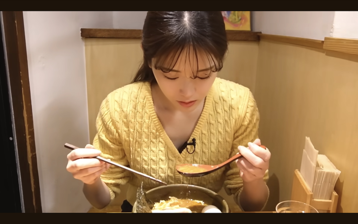 松村沙友理 公式YouTubeチャンネルより