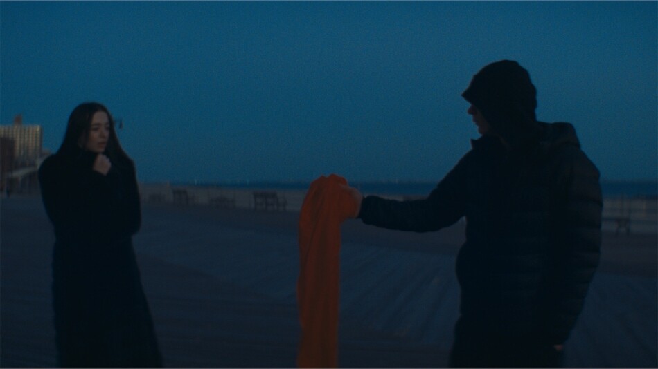 『ANORA アノーラ』はホロ苦さ残る青春映画